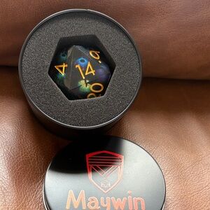 Maywin Black Metal Tin with Galaxy 20-Sided Dice (Gold Numbers)